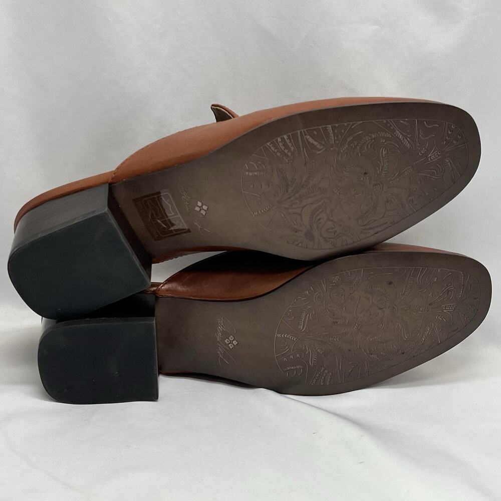 Patricia Nash Tilly Leather Mules New With Box Size 10 Chain horse bit detail - Picture 9 of 14